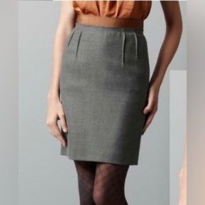 Ann Taylor LOFT Women’s Size 8 Wool Blend Grey Brown Zippered Pencil Mini Skirt